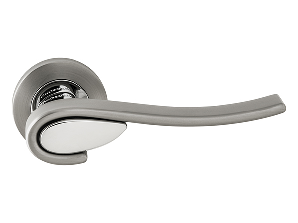 Ручка Lupa 073-16E msn/cp итальянского бренда ORO&ORO